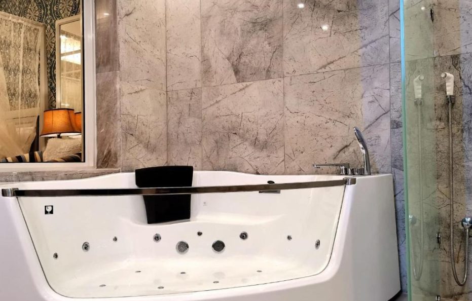 فندق أزارد شارع ساري