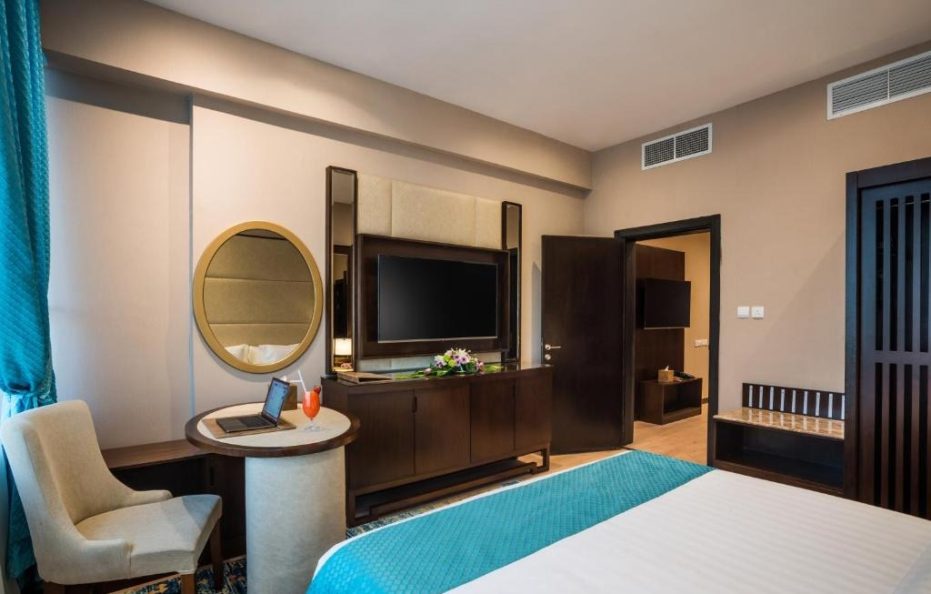 نافيتي وارويك الدمام