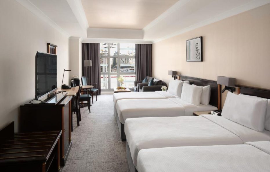 أنوار المدينة موفنبيك