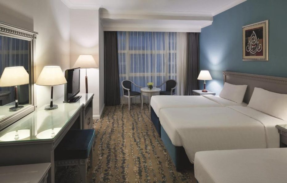 أنوار المدينة موفنبيك