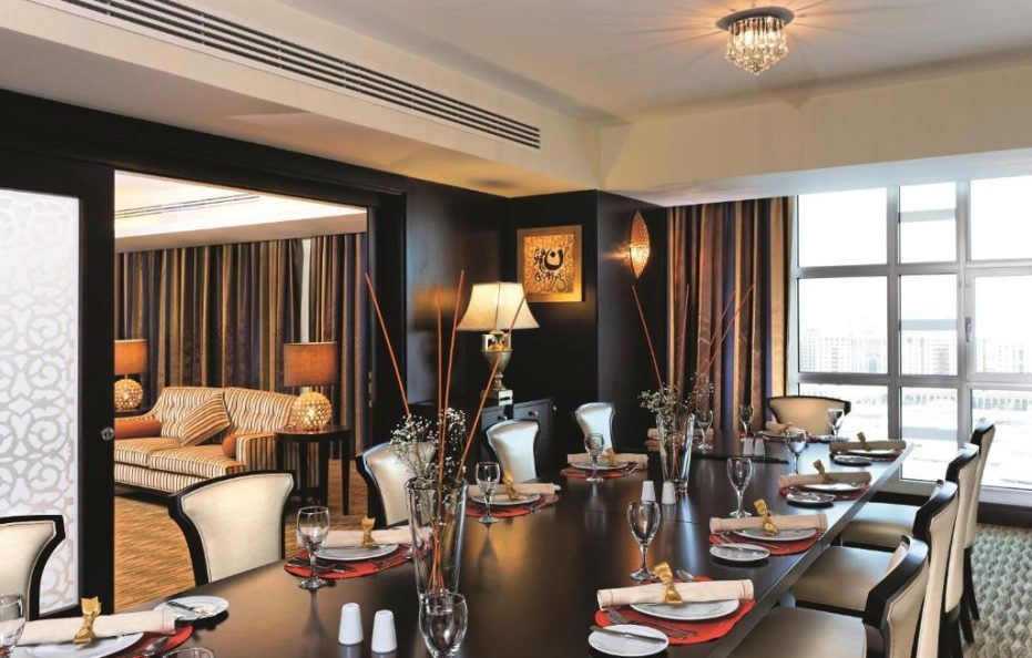 أنوار المدينة موفنبيك