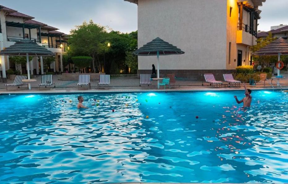 فندق ومنتجع بريرا العزيزية