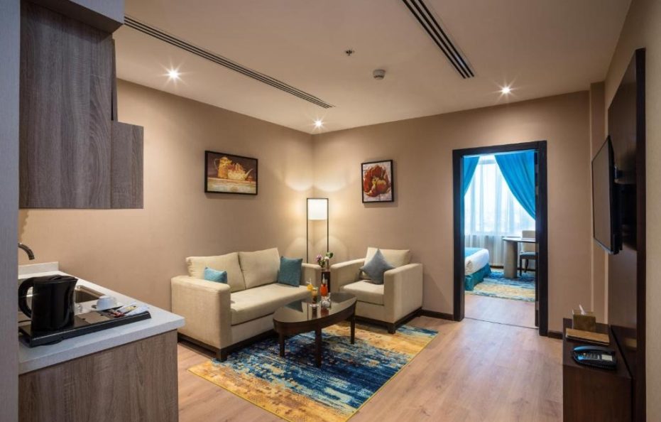 نافيتي وارويك الدمام