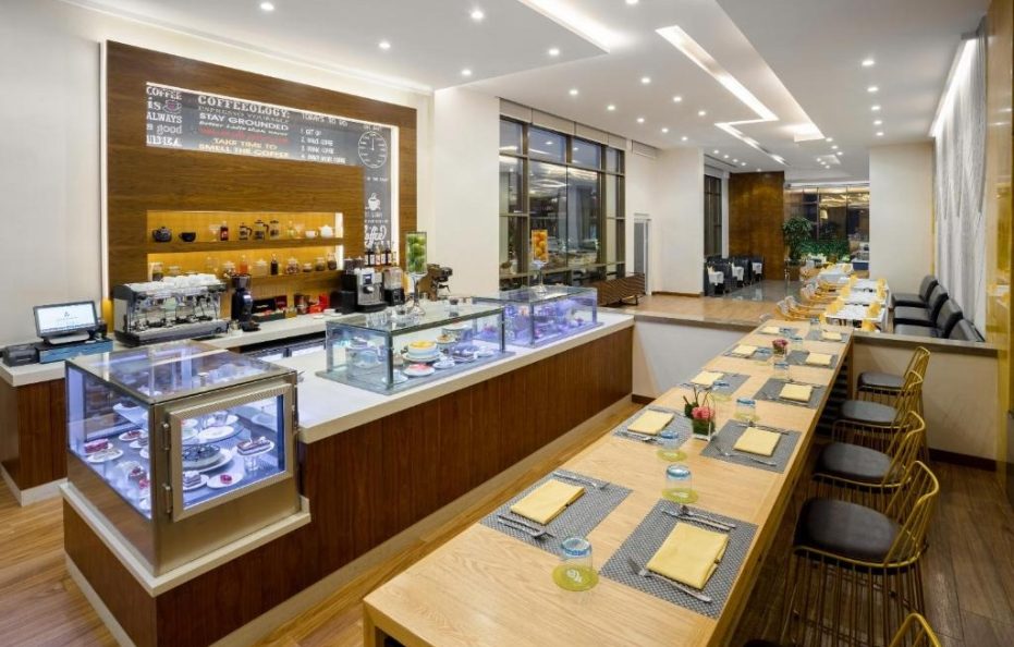 نافيتي وارويك