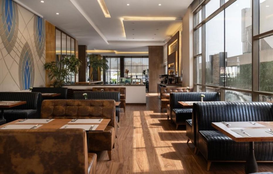 نافيتي وارويك