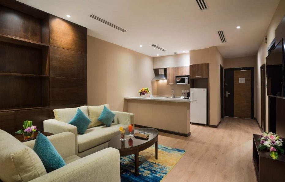 نافيتي وارويك الدمام