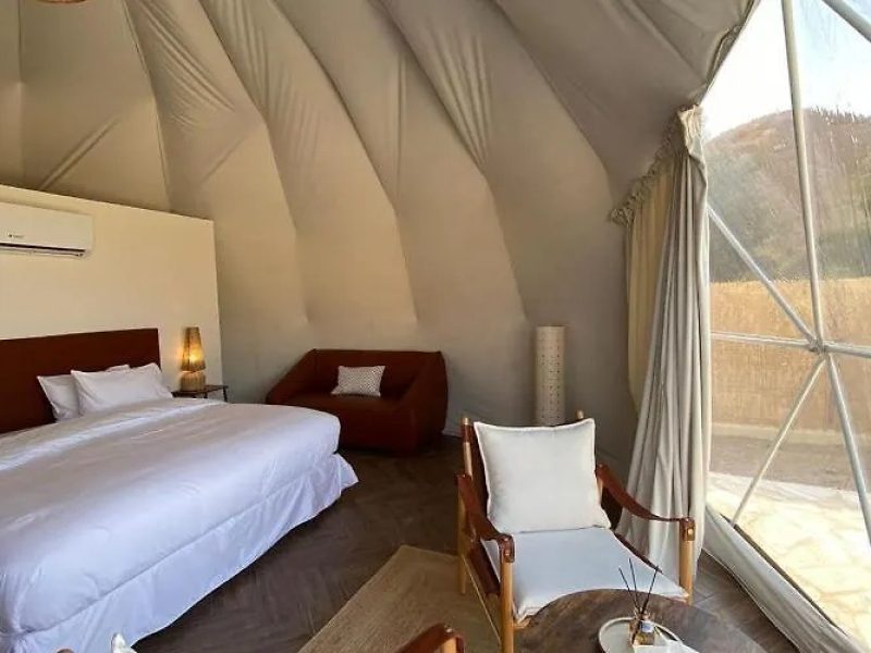 قبة VIP – جلامبينغ الرياض