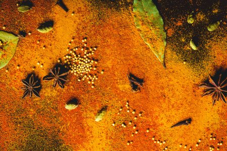 4 توابل شائعة الاستخدام في المطبخ السعودي