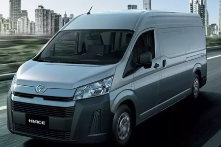 Toyota HiAce 2021-2022