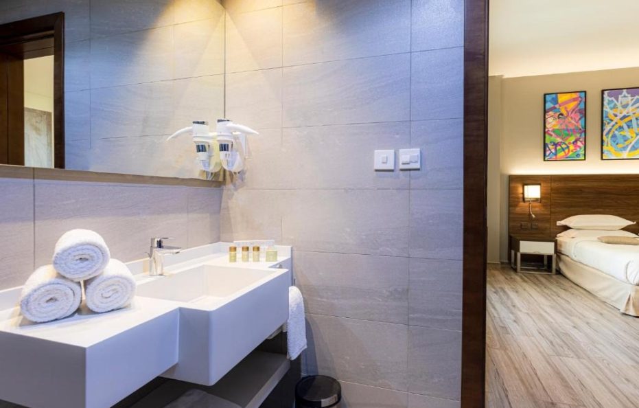 اجنحة حفاوة