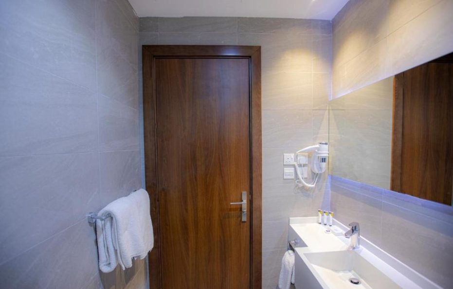 اجنحة حفاوة