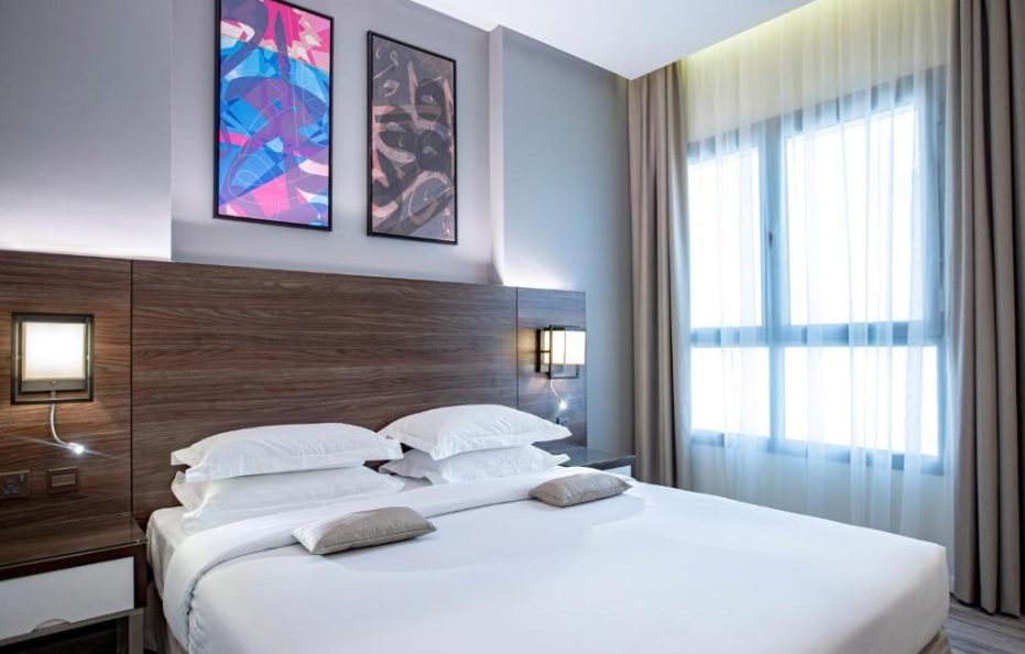 اجنحة حفاوة