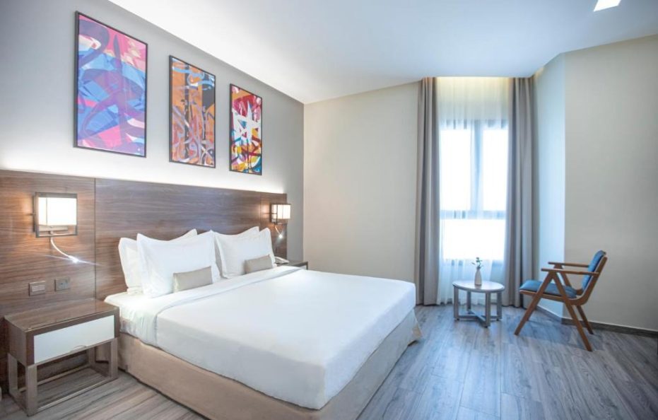 اجنحة حفاوة