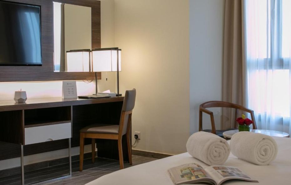 اجنحة حفاوة