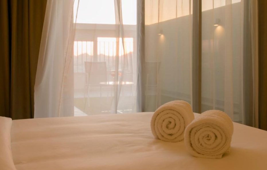 اجنحة حفاوة