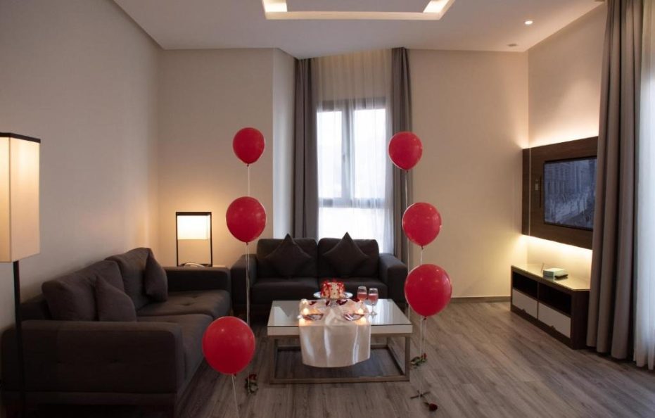 اجنحة حفاوة