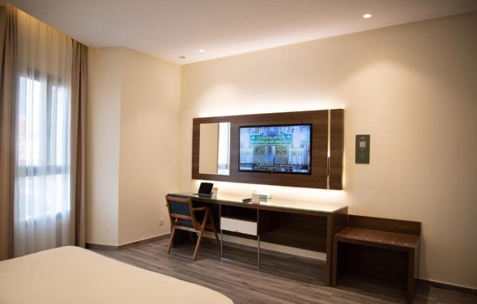 اجنحة حفاوة