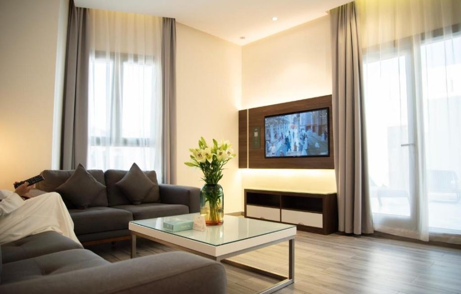 اجنحة حفاوة