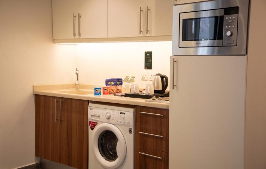 اجنحة حفاوة